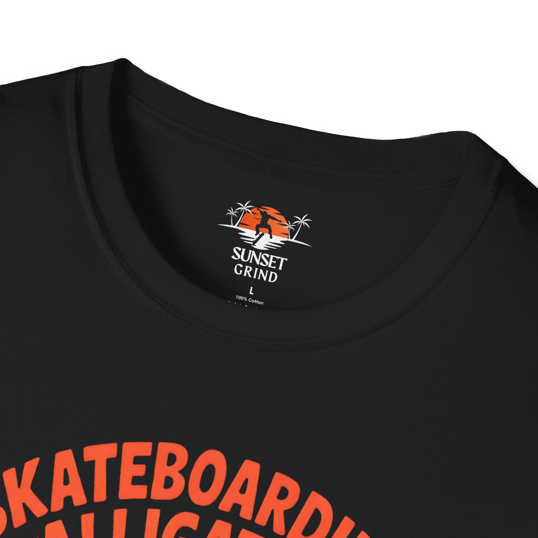 SKATEBOARDING ALLIGATOR T-Shirt