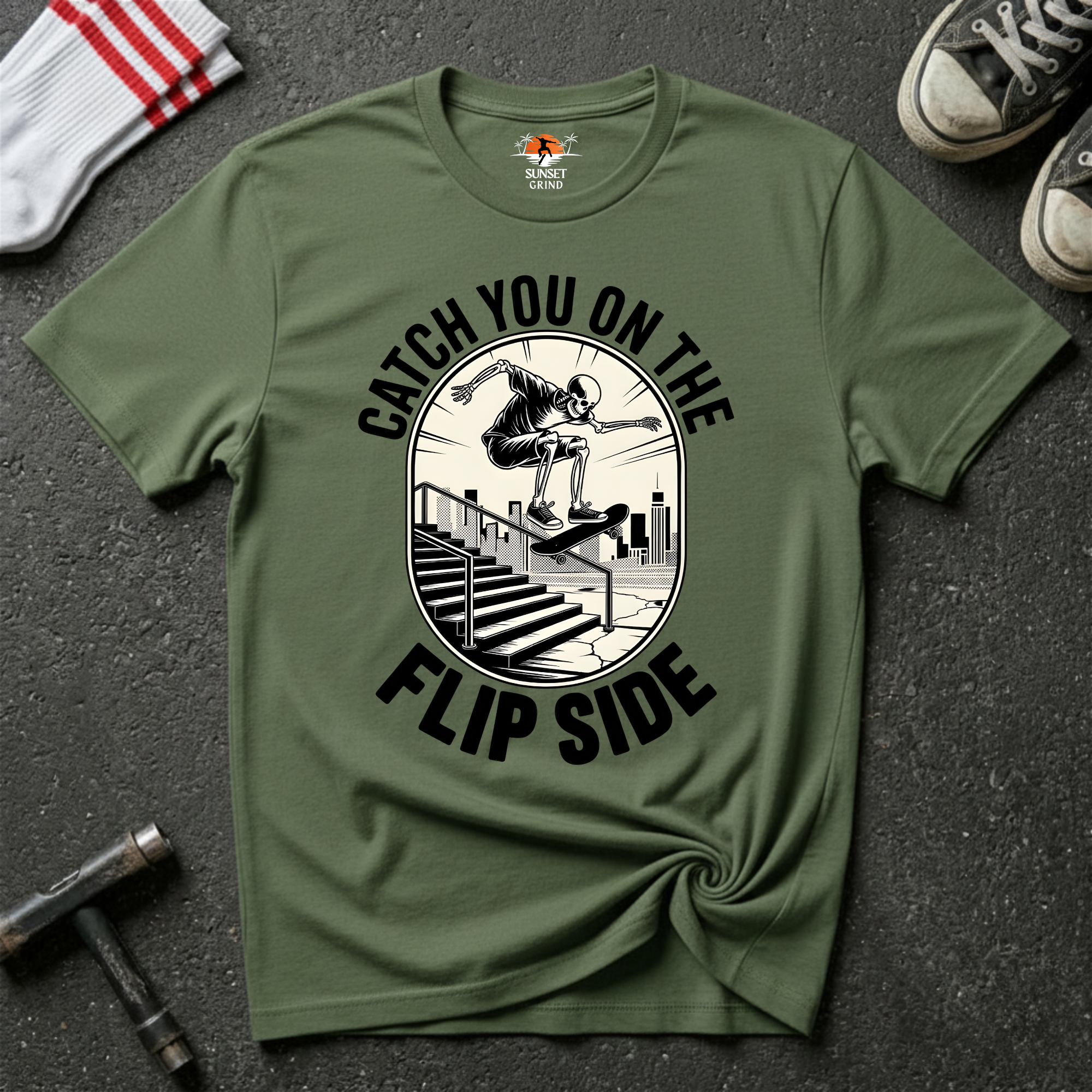 CATCH FLIP SIDE-SKULL T-Shirt