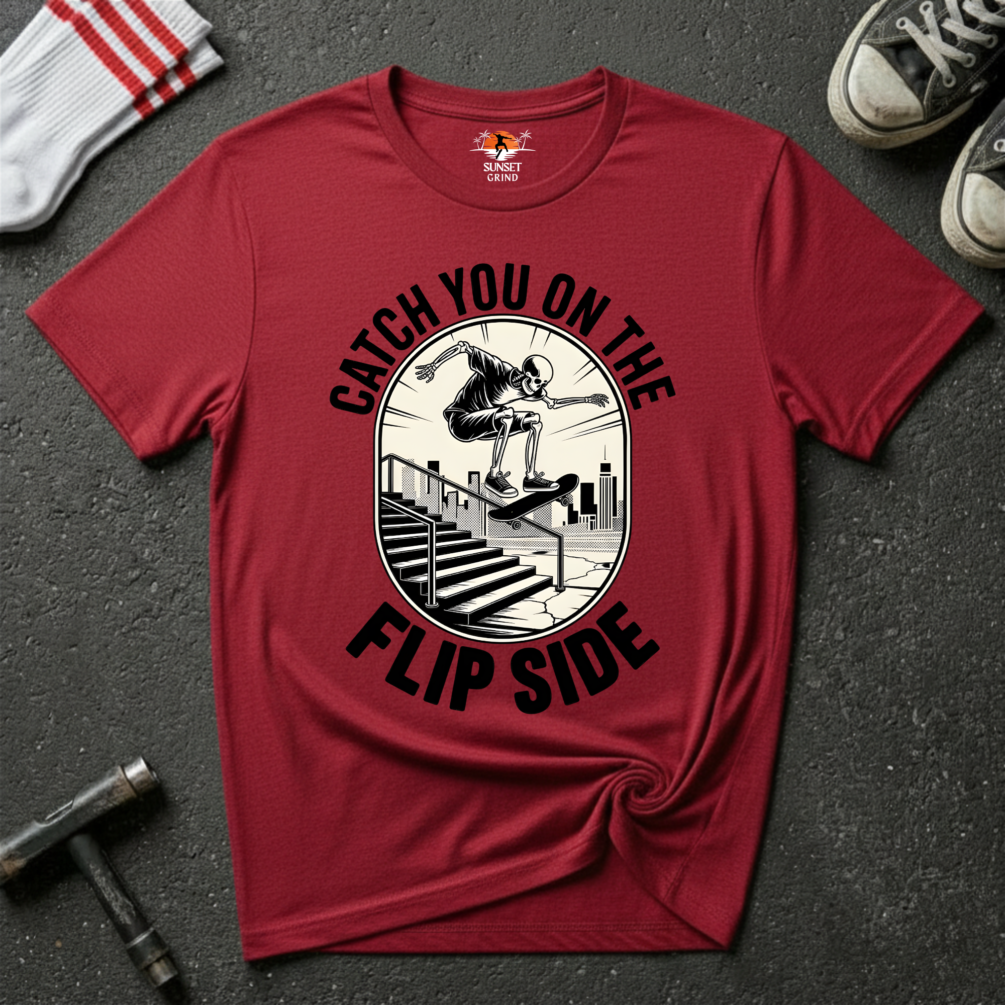 CATCH FLIP SIDE-SKULL T-Shirt
