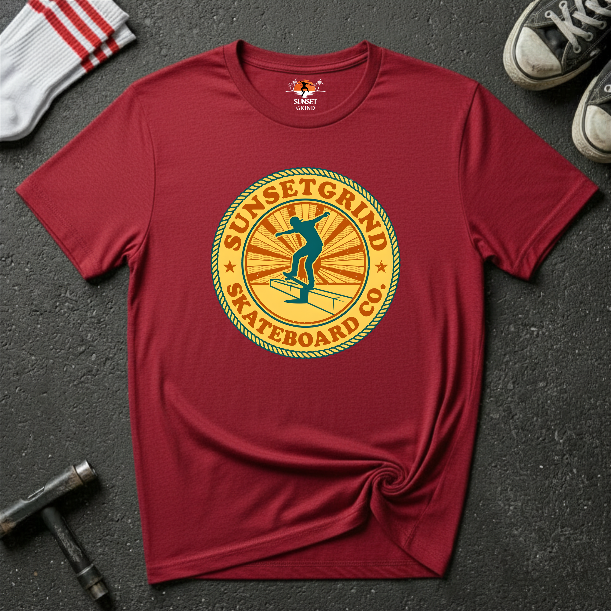 SUNSETGRIND BADGE T-Shirt